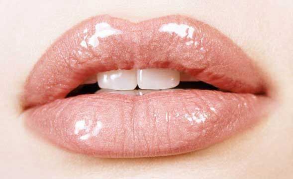 retouch lips