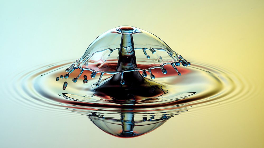 Water-drop-macro-photography-ideas